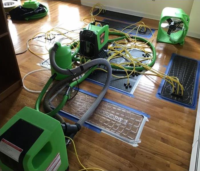 floor mat and drying equipment in bedroom 