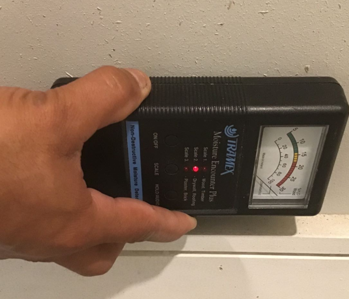 moisture meter reading moisture in drywall